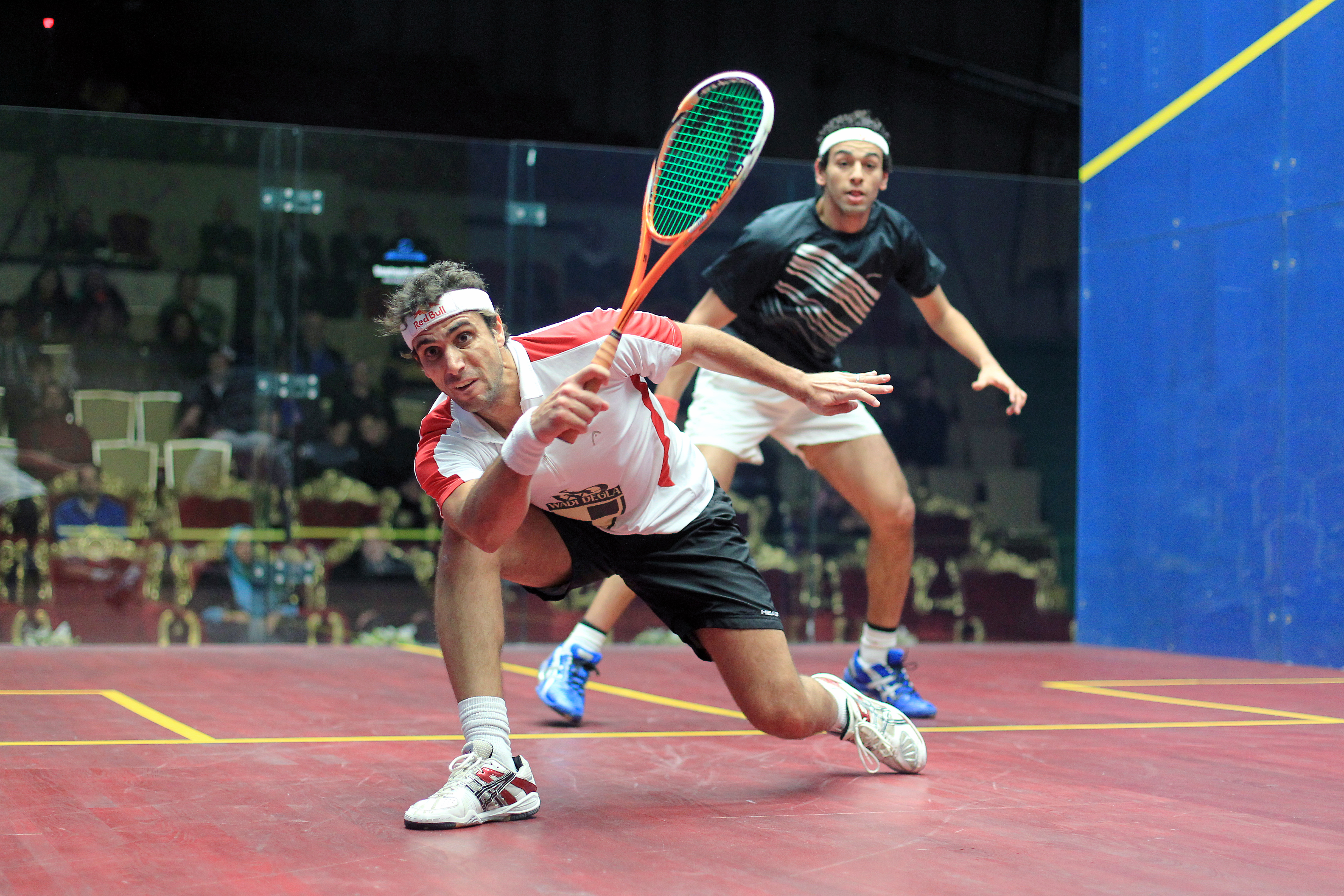 With the unique format of the Kuwait Cup, in which the match-ups were redrawn before the quarterfinals, Karim Darwish (L) and countryman Mohamed El Shorbagy squared-off in the semifinals instead of a potential clash in a final. Darwish needed four games to advance to the final, including a 15-13 fourth.