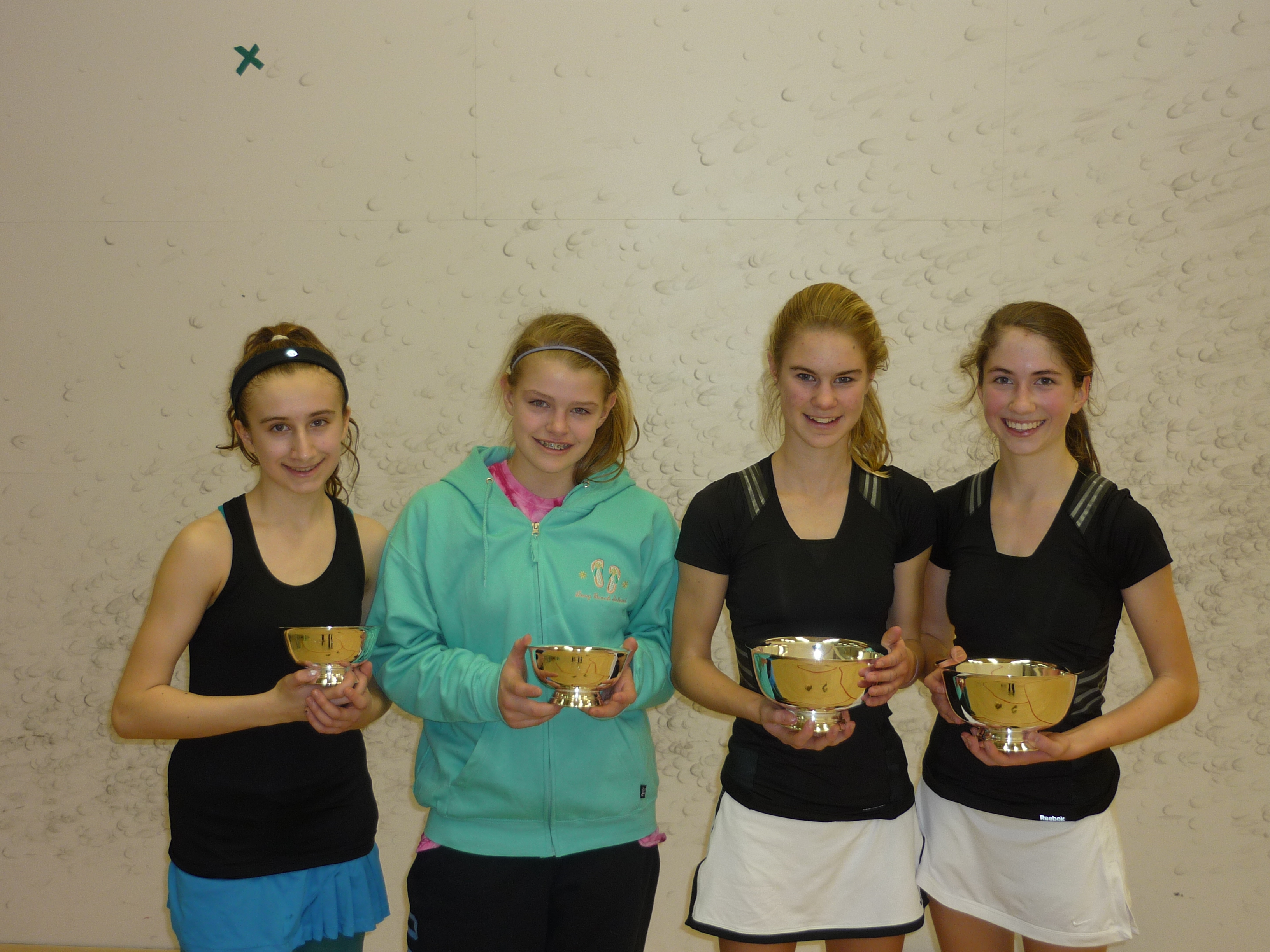 Girls U15 runners-up, Scarlett Bergam and Lindsay Stanley (defeated by Sawyer Chilton and Diane Tyson) managed to win the U17 division.