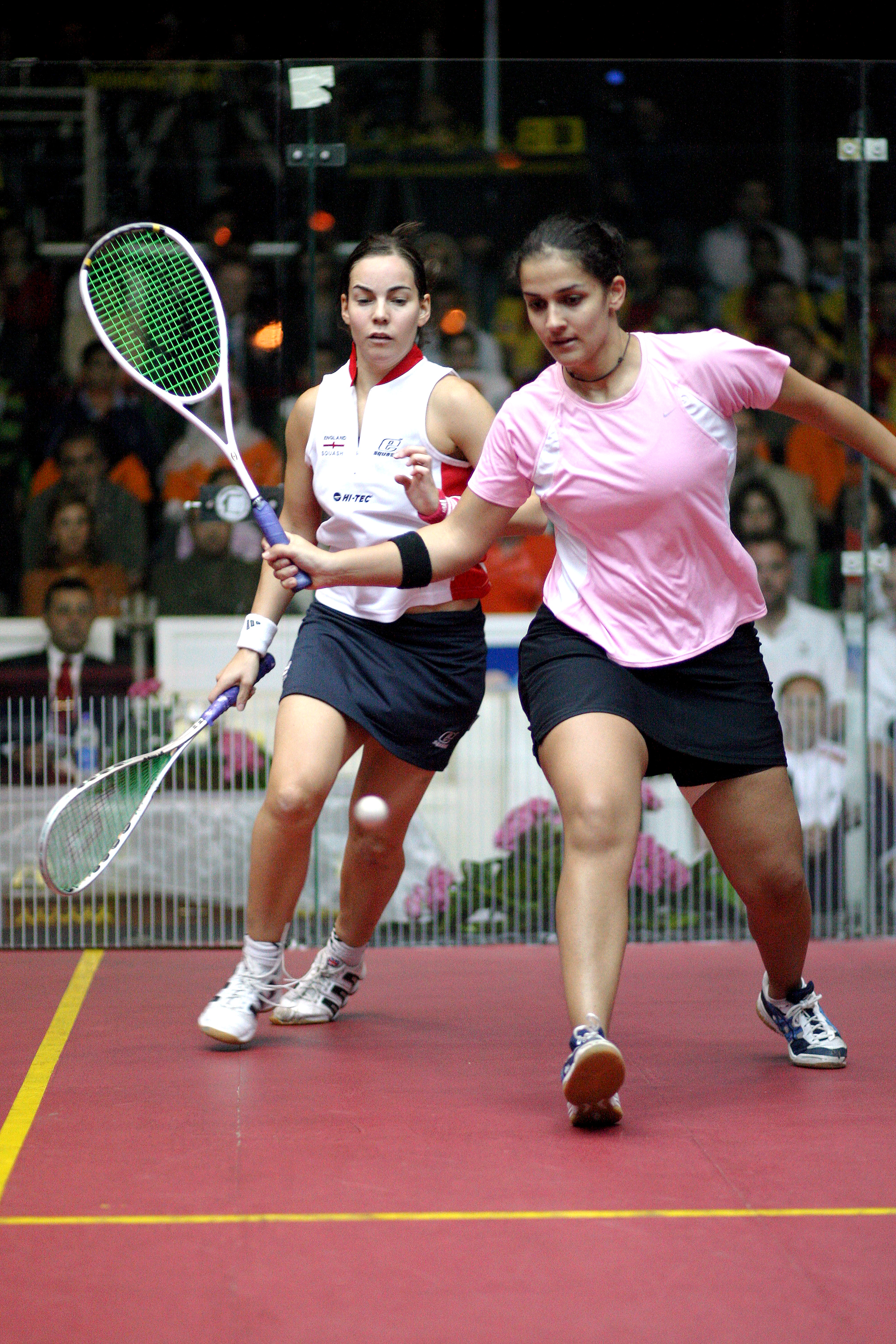 In 2006, Egypt's Omneya Abdel Kawy suffered a leg injury in her team's semifinal match against Malaysia. As a result, she all-but-defaulted in Egypt's final again England. This time around, Abdel Kawy made up for that disappointment by upsetting Jenny Duncalf in a methodical three games. 