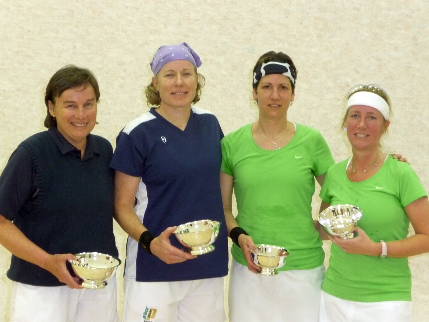 W40+ winners Sara Luther & Alicia McConnell with runners-up Cathy Covernton & Cairn Meek.