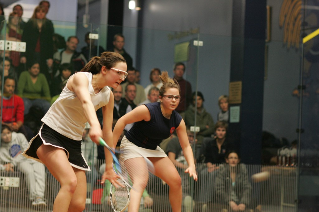 Canadian Laura Gemmell (below, L) won a second Junior Closed title, this time in the U19 over American Olivia Blattchford.