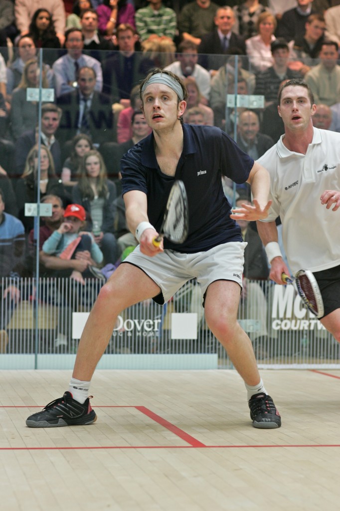 James Willstrop (L) cashed in on the single largest paycheck ever paid to a squash tournament winner in the United States when he outlasted David Palmer in their 95-minute four-game final. Under the unique format of the Players Cup Championship, the winner took home US$ 25,000.