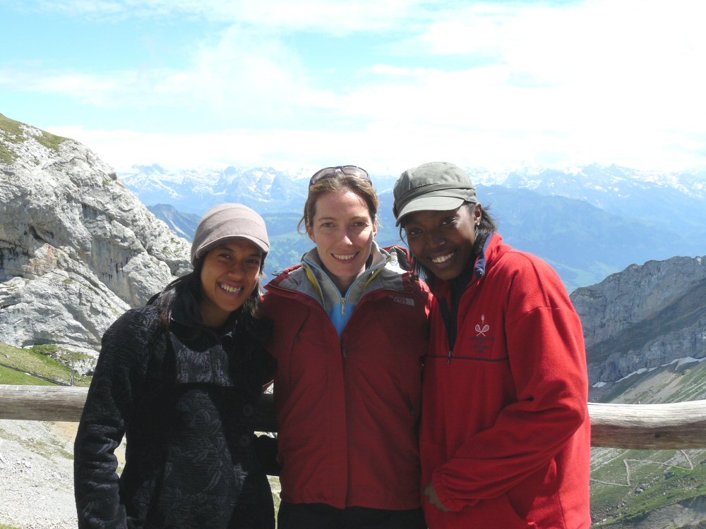 A chilly visit to Mount Pilatus by David, Madelline Perry and Siyoli Lusaseni, capped their visit.
